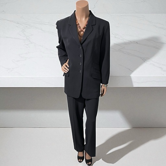 Ellen Tracy Charcoal Suit Set - Picture 1 of 6